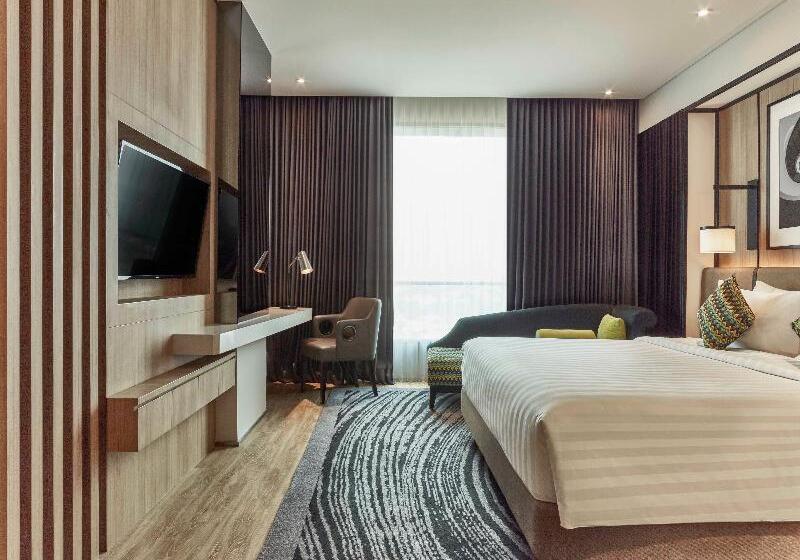 Номер Superior, Novotel Karawang