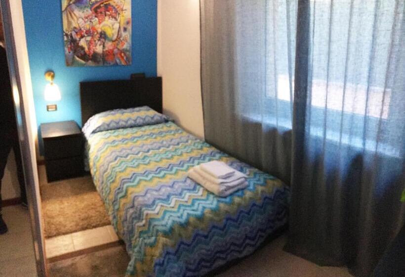 اتاق استاندارد یک نفره, B&b Hospital