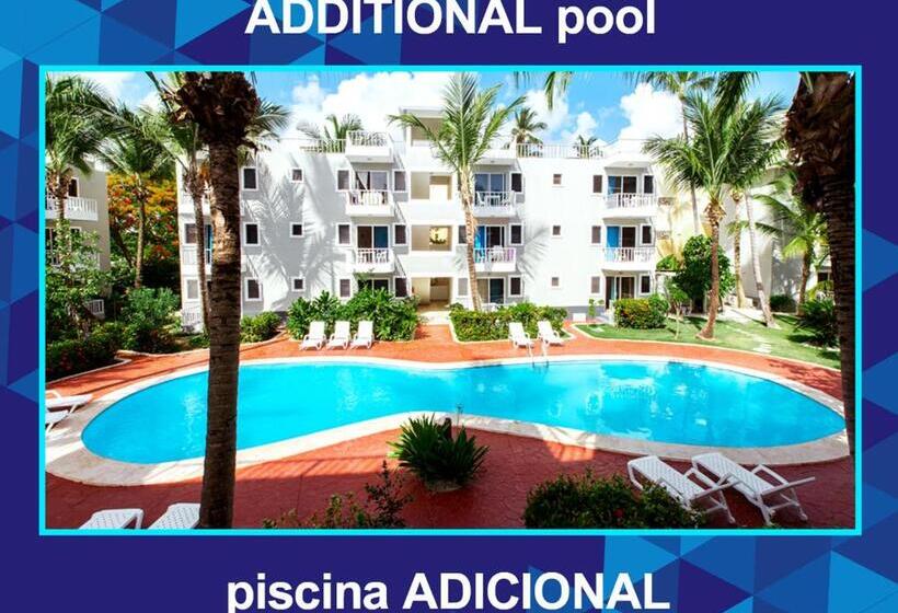 Люкс, Ducassi Suites Rooftop Pool Beach Club & Spa