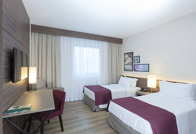 Номер Стандарт, Royal Palm Tower Anhanguera