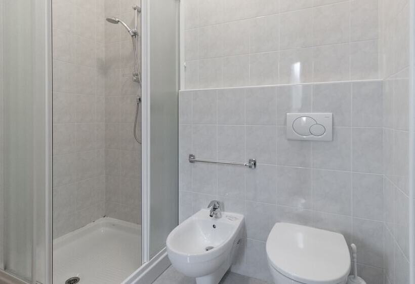 آپارتمان 1 خوابه با چشم‌انداز دریا, Residence Il Poggio