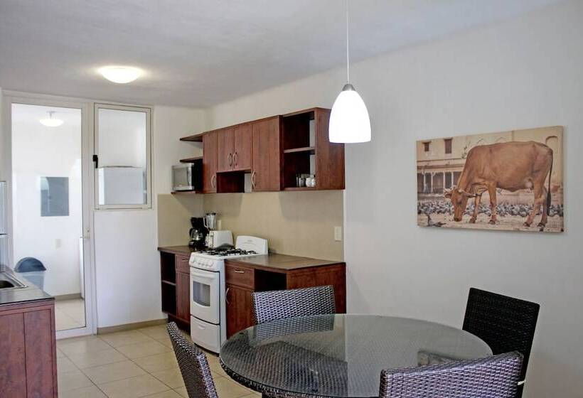 Junior Suite, Zenharmony Suites