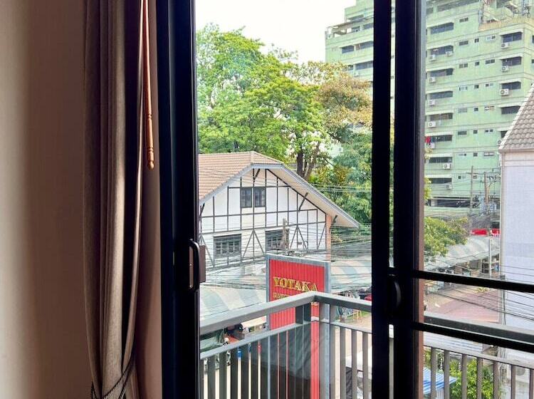 スタンダードルーム, Yotaka Bangkok