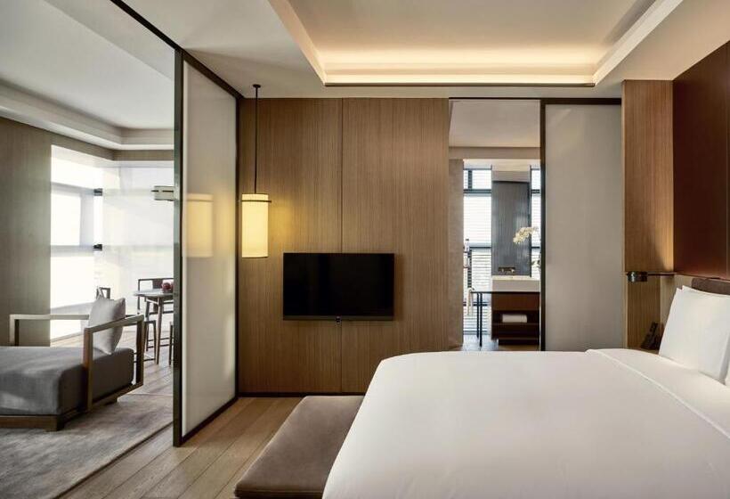 سوئیت با تخت بزرگ, The Puxuan Hotel And Spa