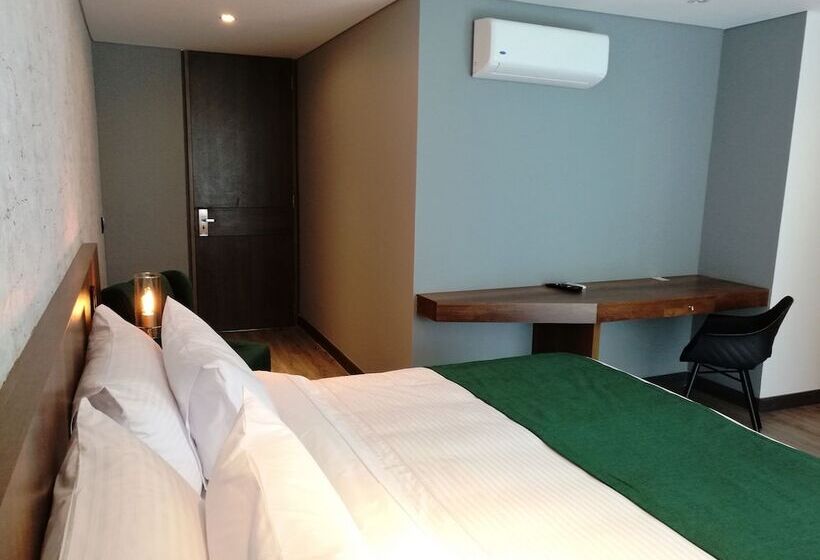 Номер Deluxe с Балконом, Café Hotel Medellín