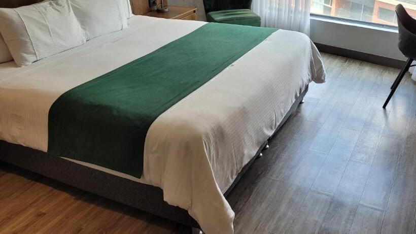 Номер Deluxe, Café Hotel Medellín