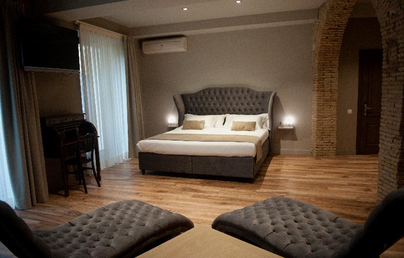 Люкс, Les Clarisses Boutique