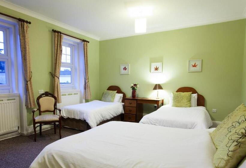 Семейный Номер, The Walnut Tree Inn