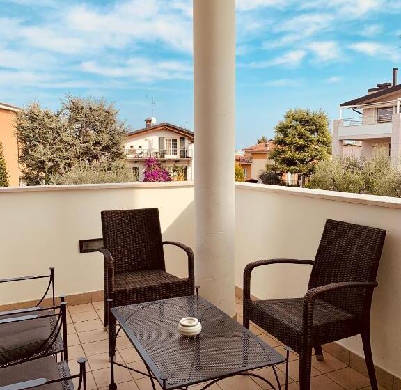 آپارتمان 2 خوابه, Residence Del Lago