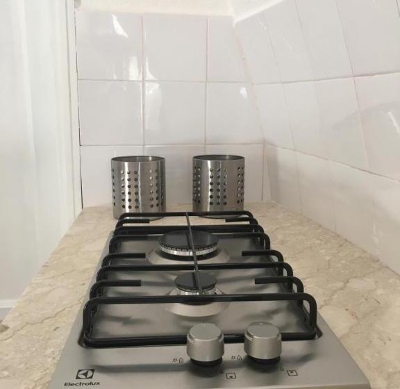 بانگلوی استاندارد, Residence Guidaloca