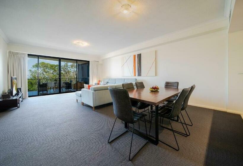 آپارتمان 2 خوابه با چشم‌انداز دریا, The Bay Apartments