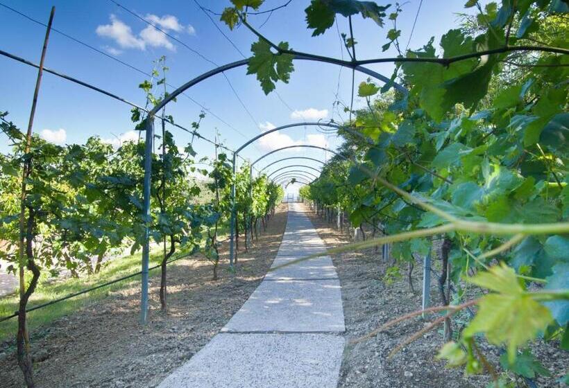 패밀리 아파트, Agriturismo Il Vecchio Mandorlo