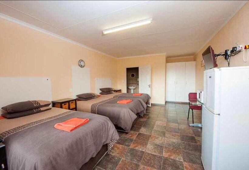 Habitació Triple Comfort, Ingwe Guesthouse