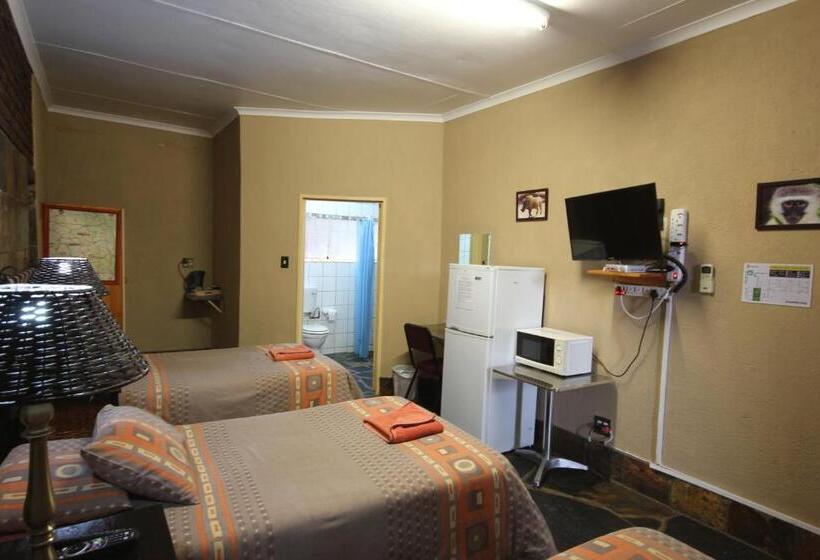 Habitació Triple Comfort, Ingwe Guesthouse