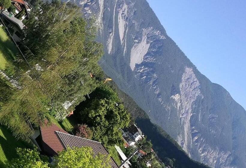اتاق استاندارد سه تخته با بالکن, Gästepension Wiesenheim