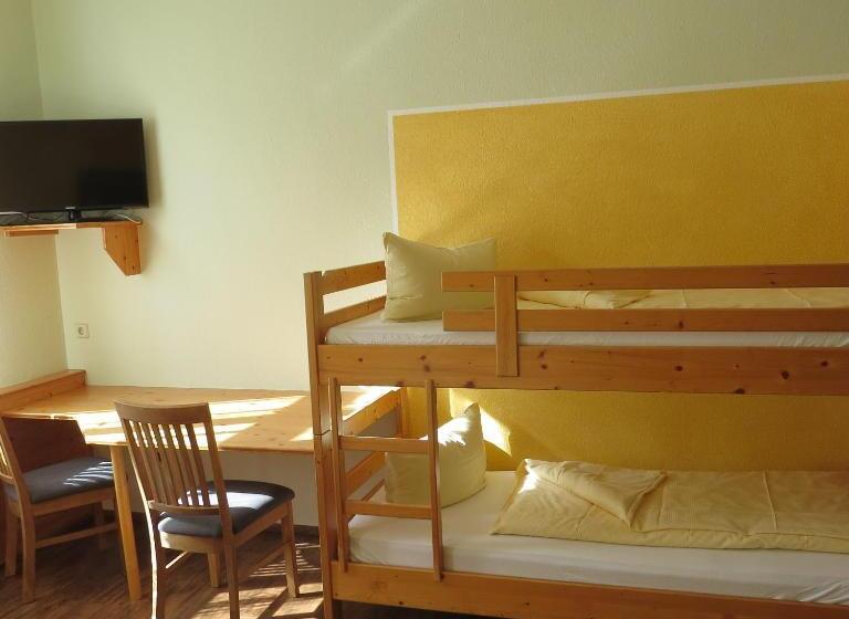 4인용 스탠다드 룸, Gasthaus Zum Lamm
