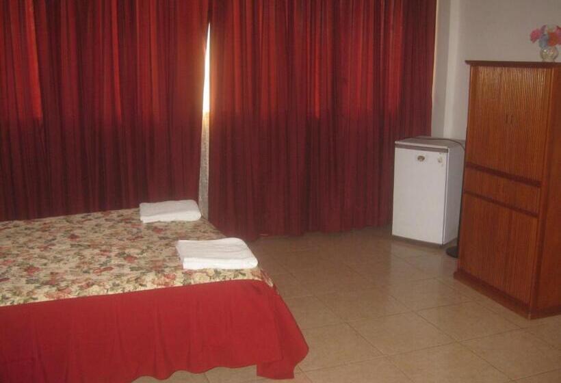 스탠다드 룸, Hostal Camiluz