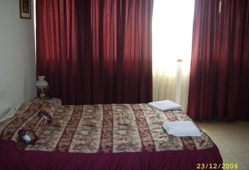 스탠다드 룸, Hostal Camiluz