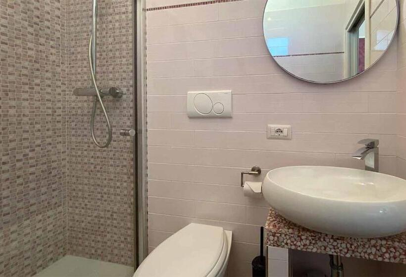 小型套房, Bluebay Residence Resort