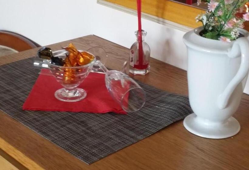 스탠다드 자쿠지 룸, Trisileja En Posada La Busta