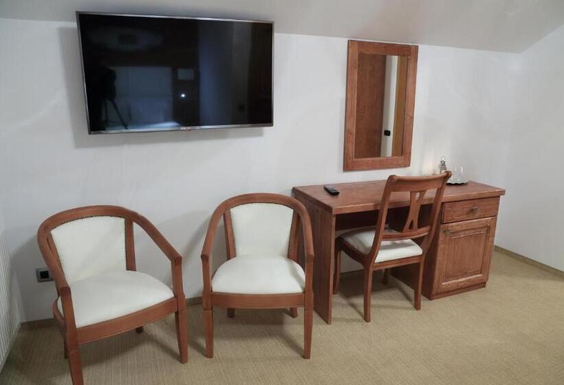 침실 1개 발코니 아파트, La Monitori