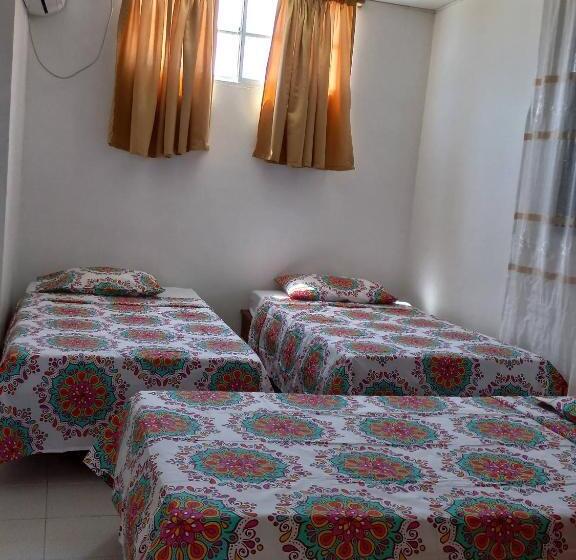 شقة غرفة واحدة, Hostal El Recreo