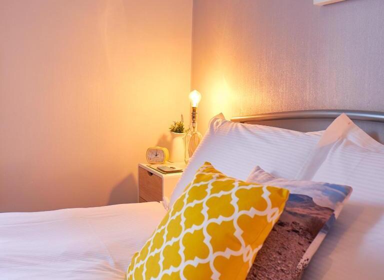 Номер Deluxe, Corner Beech House