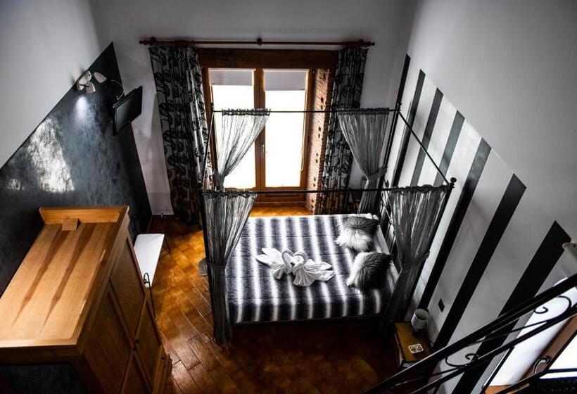 Номен Superior с Гидромассажем, Posada La Fabula