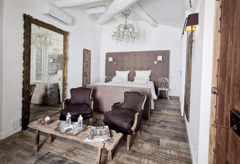 Номер Deluxe, Le Petit Chateau