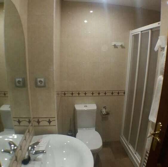 Номер Стандарт Индивидуальный, Hostal Venecia Ii