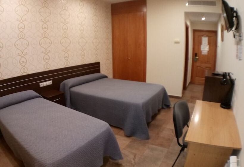 Номер Стандарт, Hostal Venecia Ii