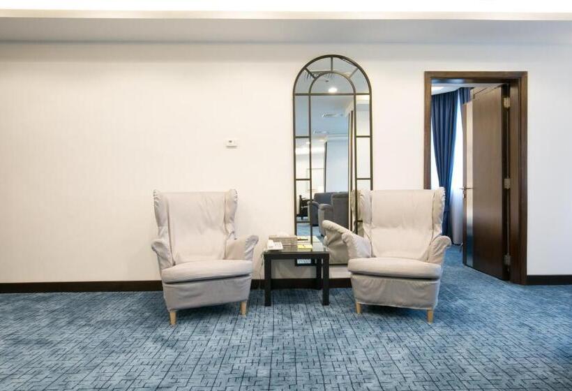 سوییت, Regent Hotel Apartments