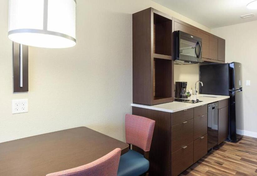 스탠다드 스튜디오, Towneplace Suites By Marriott Front Royal
