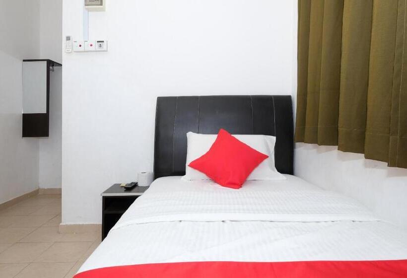 Номер Стандарт Индивидуальный, Oyo 905 Hotel De Light Villa
