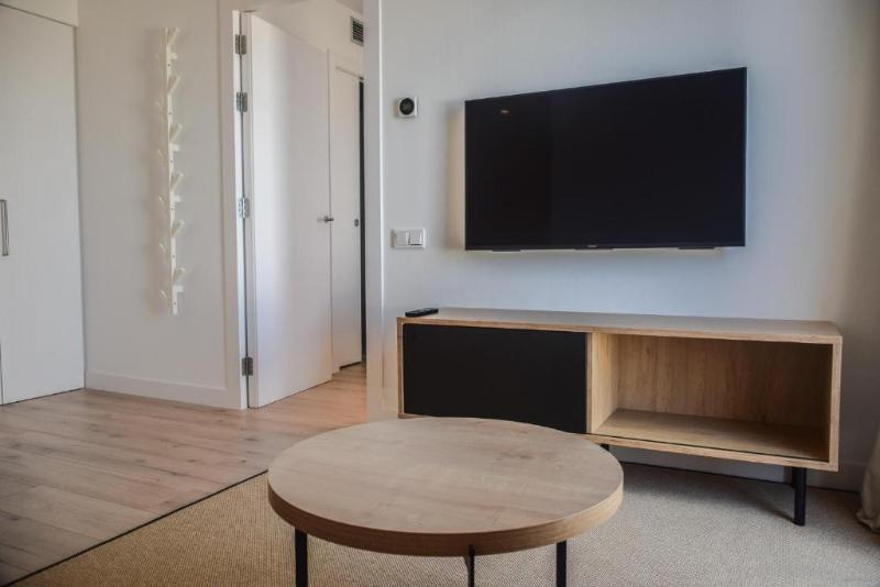 ２ベッドルームアパートメント, Port Plaza Apartments
