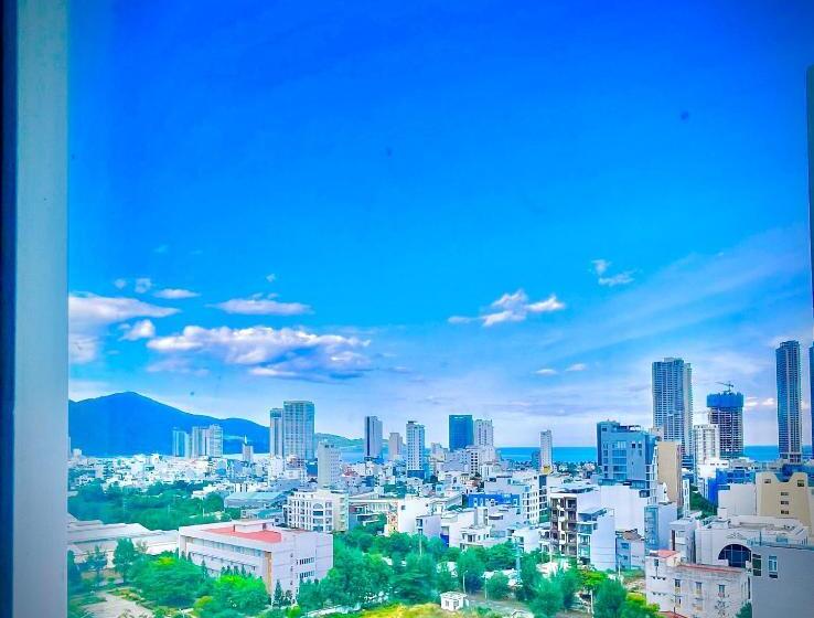 اتاق لوکس خانوادگی, Roliva Hotel & Apartment Danang