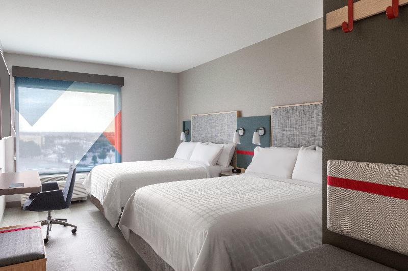 适合残疾人使用的标准间, Avid Hotel Tulsa South   Medical District