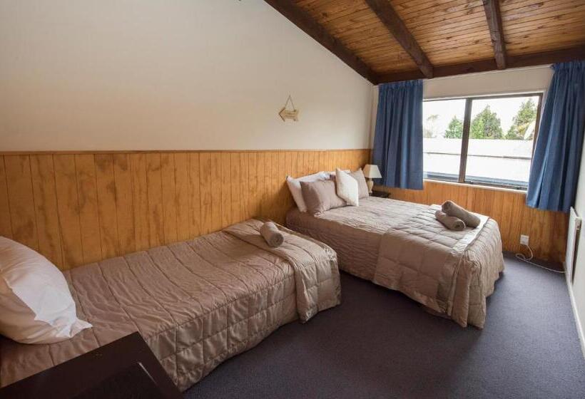 エコノミールーム, Adventure Lodge And Motels And Tongariro Crossing Track Transport