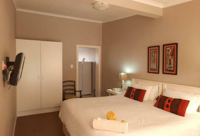 Бунгало Стандарт, Peppertree House Bnb And Self Catering