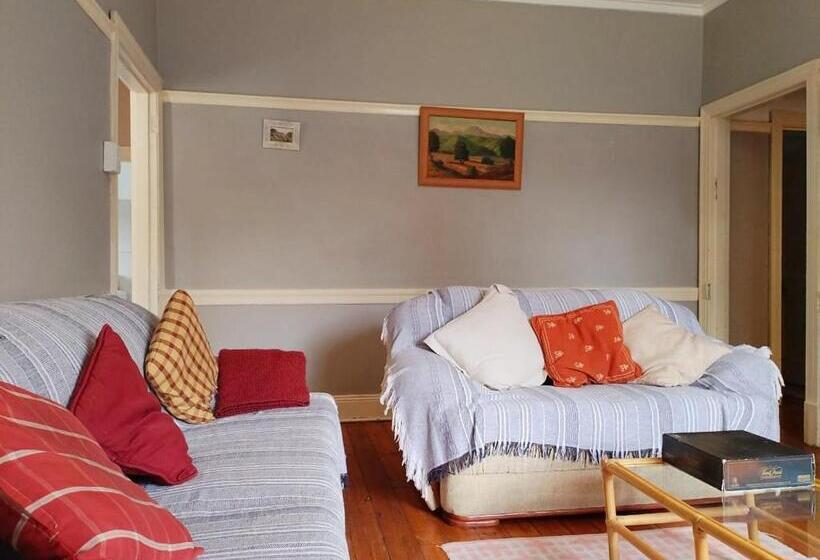 Дом 3 Спальни, Riverview Country Inn