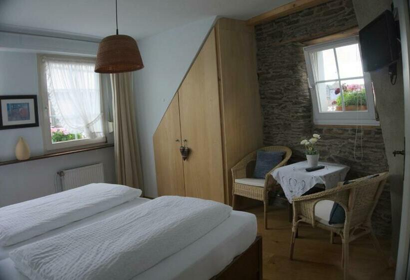 Номер Стандарт, Garni Altes Winzerhaus Moselschänke