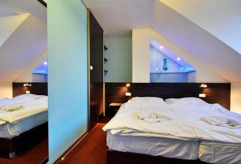 سوییت لوکس, Wellness Penzion Kroměříž   Zlobice