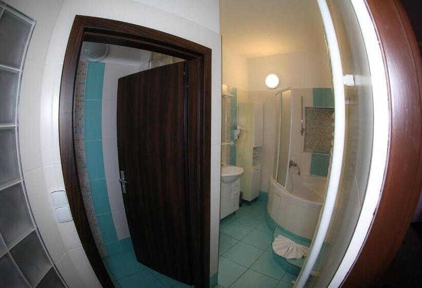 آپارتمان 2 خوابه, Wellness Penzion Kroměříž   Zlobice