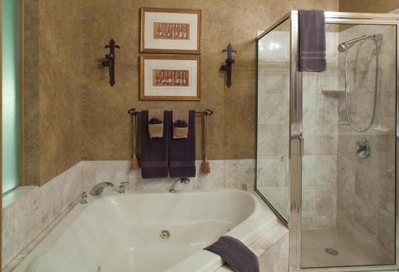 Люкс Deluxe Кровать Кинг, Twin Pine Manor