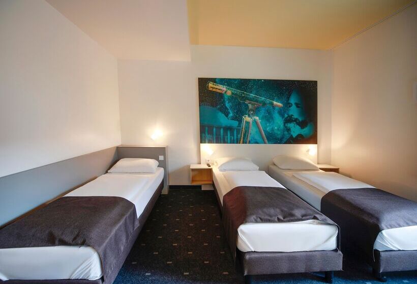 Номер Стандарт, B&b Hotel Jena