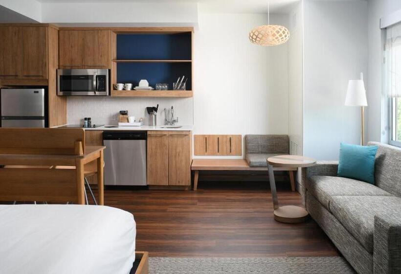 Студио Стандарт Кровать Кинг, Element Austin Round Rock