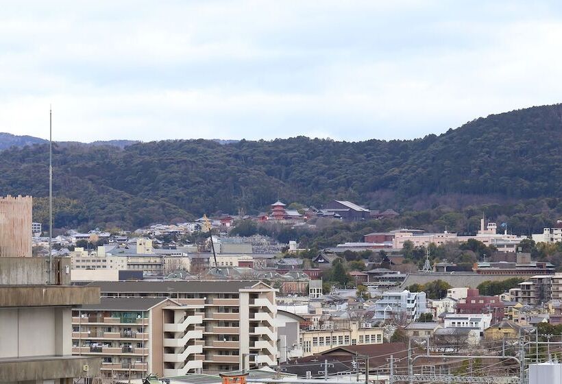 Háromágyas Standard Szoba, Henn Na Hotel Kyoto Hachijoguchi
