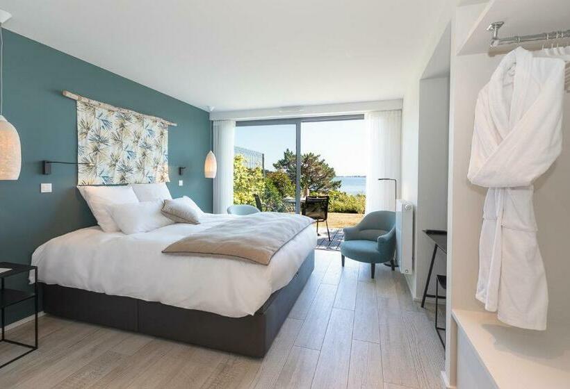 Номер Deluxe Вид на Море, La Villa Du Guern