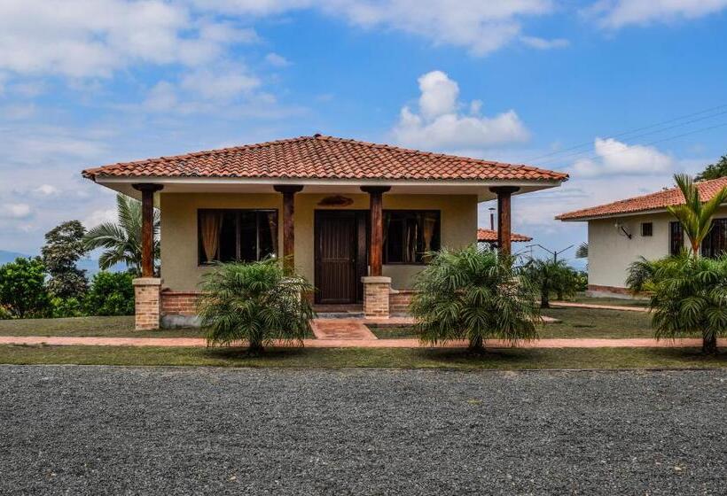 سوییت خانوادگی, La Victoria Hotel Campestre