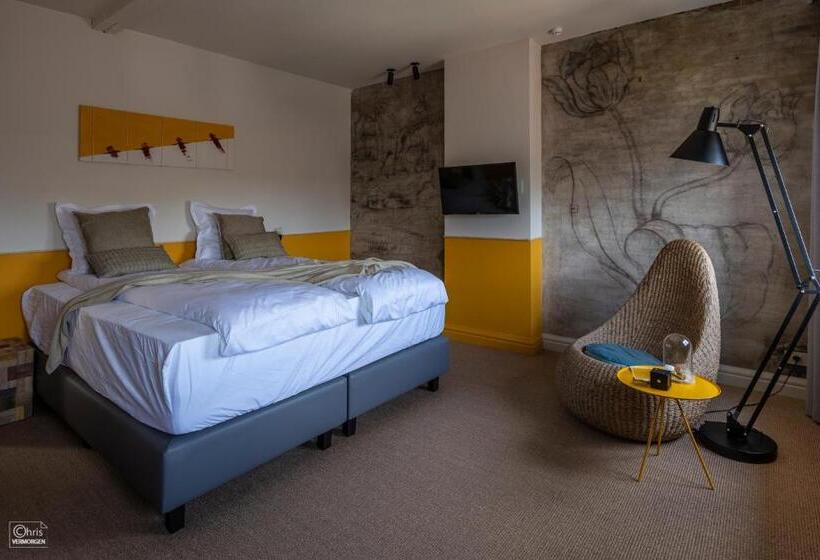 Семейный Номер, B&b La Corderie